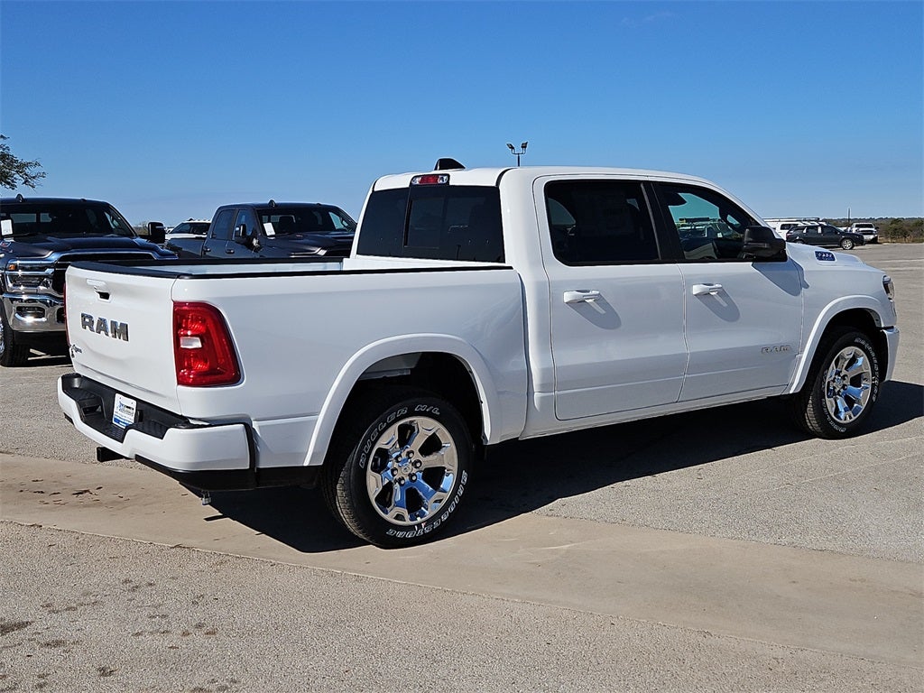 2025 RAM Ram 1500 RAM 1500 LONE STAR CREW CAB 4X2 5'7' BOX