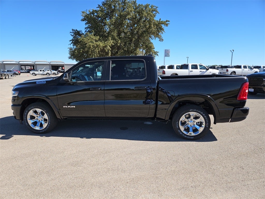 2025 RAM Ram 1500 RAM 1500 LONE STAR CREW CAB 4X2 5'7' BOX