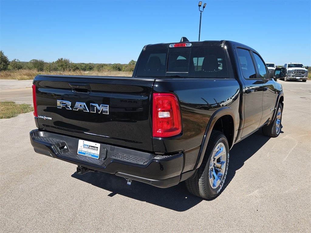 2025 RAM Ram 1500 RAM 1500 LONE STAR CREW CAB 4X2 5'7' BOX