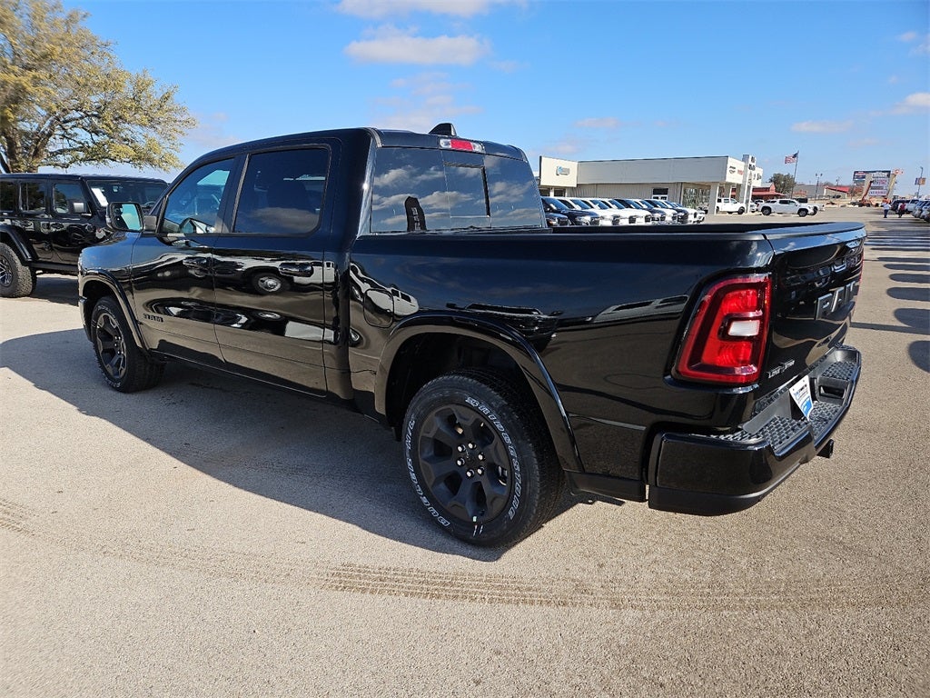2025 RAM Ram 1500 RAM 1500 LONE STAR CREW CAB 4X2 5'7' BOX