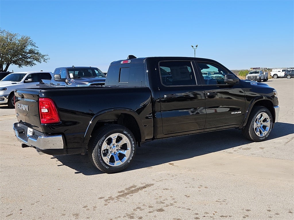 2026 RAM Ram 1500 RAM 1500 LONE STAR CREW CAB 4X2 5'7' BOX