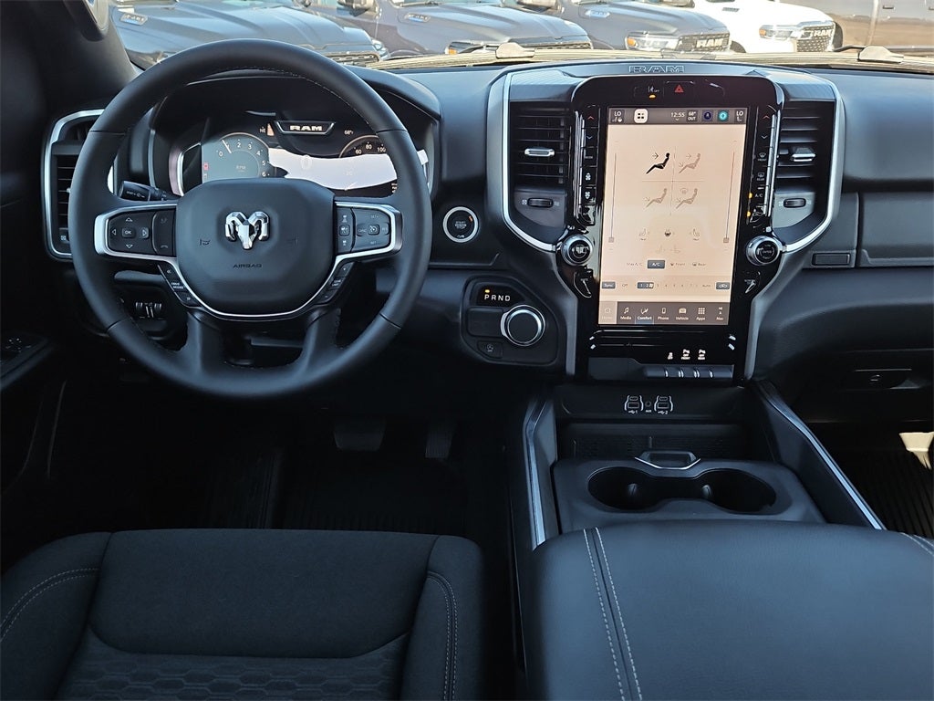 2026 RAM Ram 1500 RAM 1500 LONE STAR CREW CAB 4X2 5'7' BOX