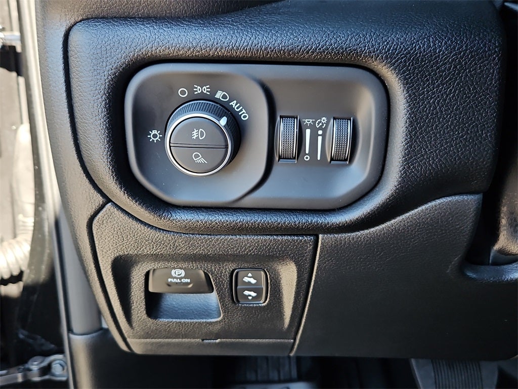 2026 RAM Ram 1500 RAM 1500 BIG HORN CREW CAB 4X2 5'7' BOX