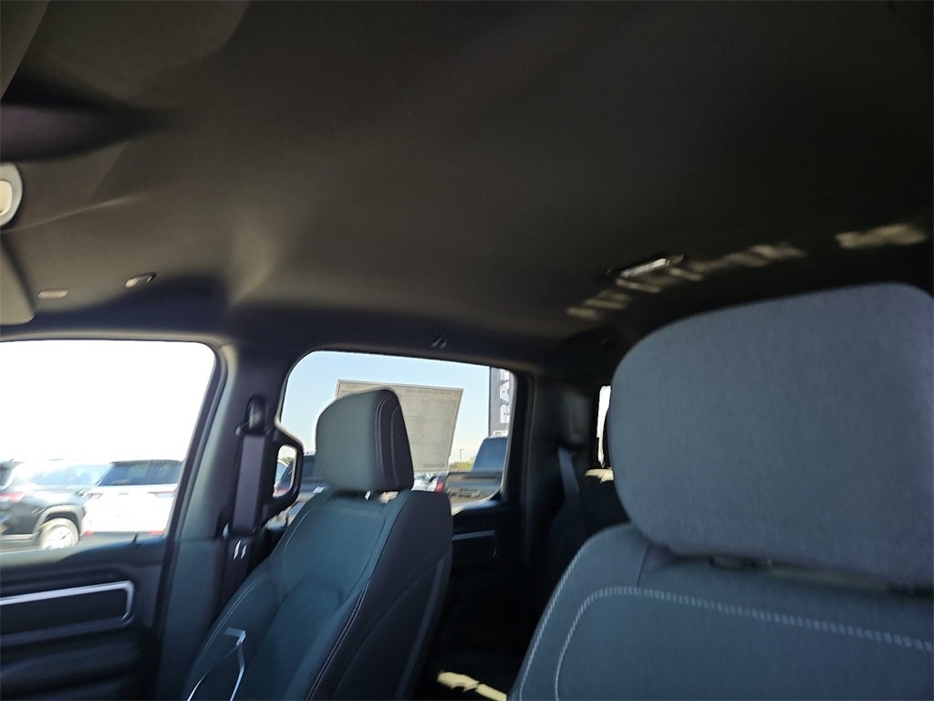 2026 RAM Ram 1500 RAM 1500 LONE STAR CREW CAB 4X2 5'7' BOX