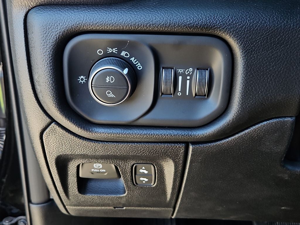 2026 RAM 1500 RAM 1500 LONE STAR CREW CAB 4X2 5'7' BOX