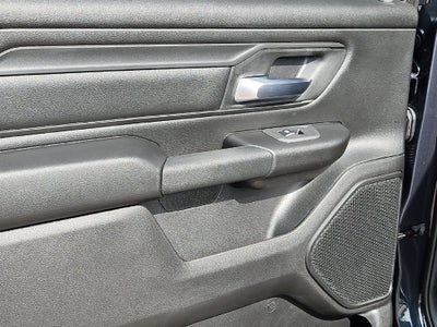 2027 RAM 1500 RAM 1500 EXPRESS CREW CAB 4X2 5'7' BOX