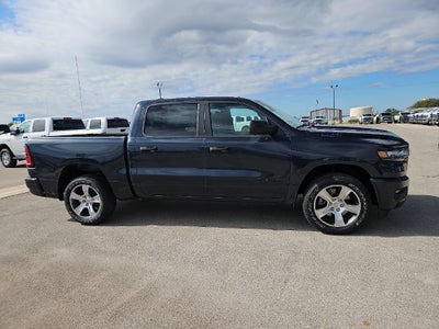 2027 RAM 1500 RAM 1500 EXPRESS CREW CAB 4X2 5'7' BOX