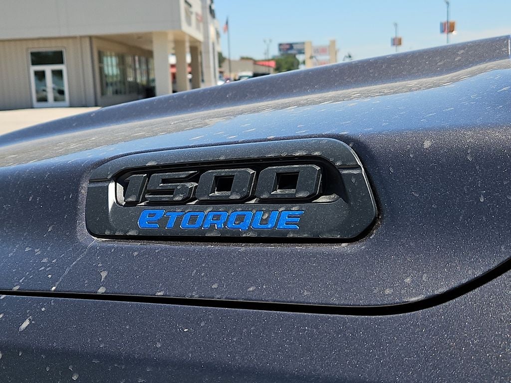 2026 RAM 1500 RAM 1500 LONE STAR CREW CAB 4X4 5'7' BOX