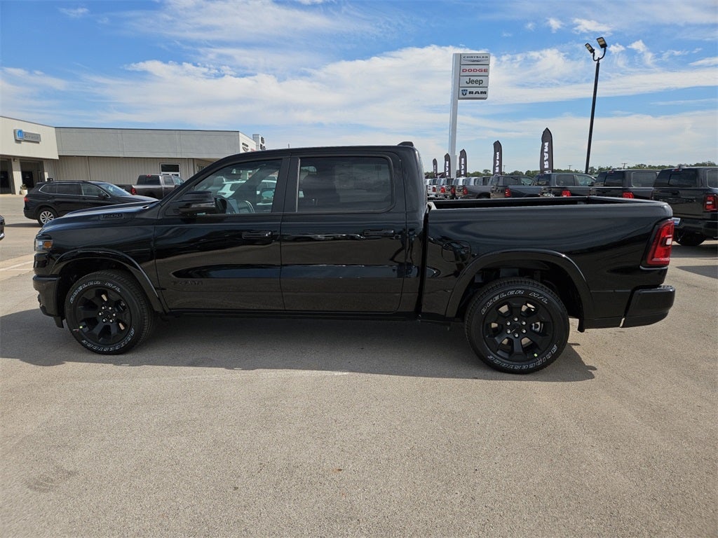 2026 RAM Ram 1500 RAM 1500 LONE STAR CREW CAB 4X4 5'7' BOX