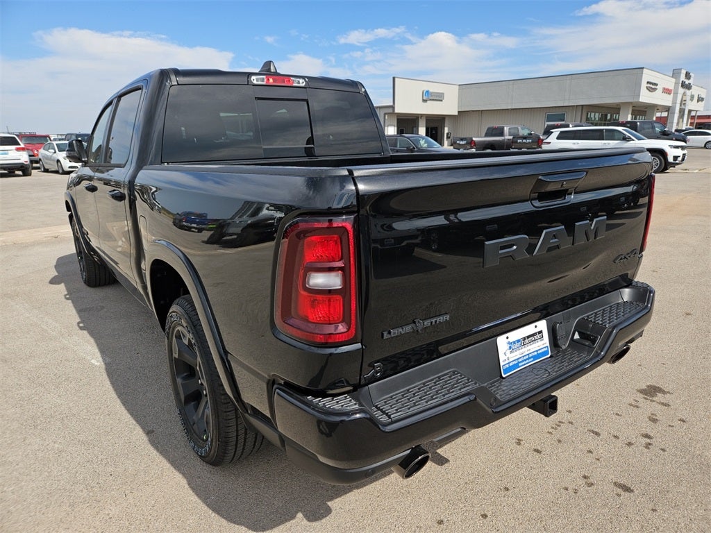 2026 RAM Ram 1500 RAM 1500 LONE STAR CREW CAB 4X4 5'7' BOX