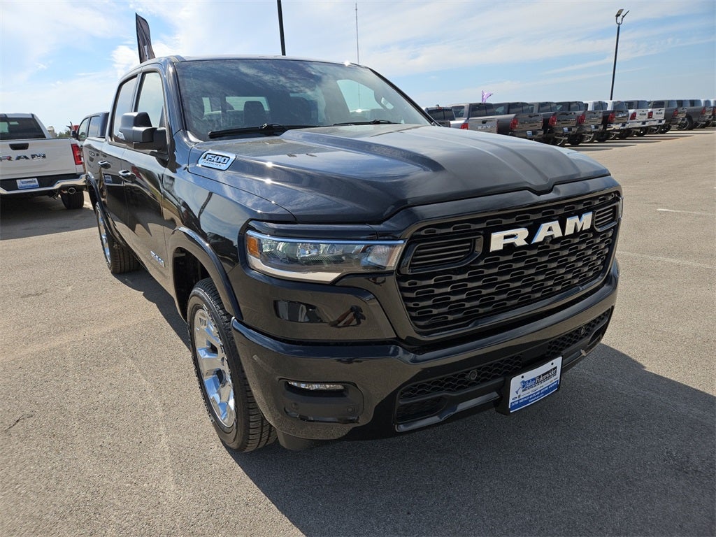 2026 RAM Ram 1500 RAM 1500 LONE STAR CREW CAB 4X4 5'7' BOX