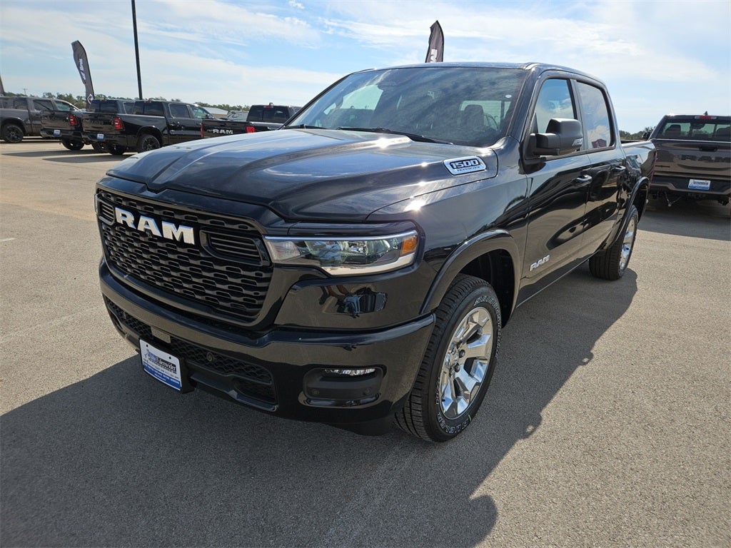 2026 RAM Ram 1500 RAM 1500 LONE STAR CREW CAB 4X4 5'7' BOX