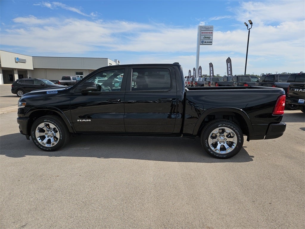 2026 RAM Ram 1500 RAM 1500 LONE STAR CREW CAB 4X4 5'7' BOX