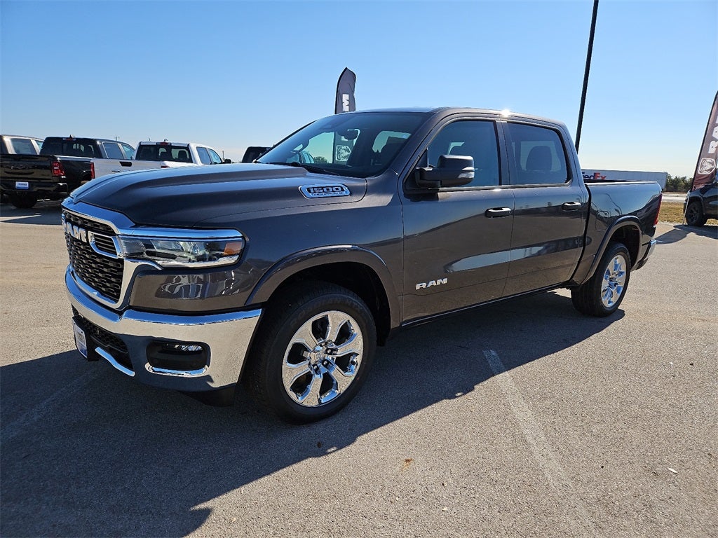 2026 RAM Ram 1500 RAM 1500 LONE STAR CREW CAB 4X4 5'7' BOX