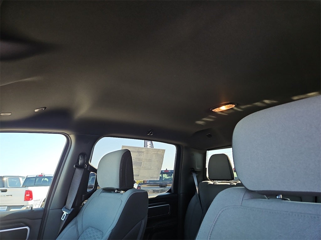 2026 RAM Ram 1500 RAM 1500 LONE STAR CREW CAB 4X4 5'7' BOX