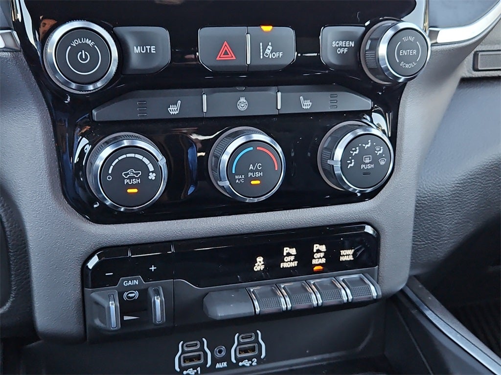 2026 RAM Ram 1500 RAM 1500 LONE STAR CREW CAB 4X4 5'7' BOX