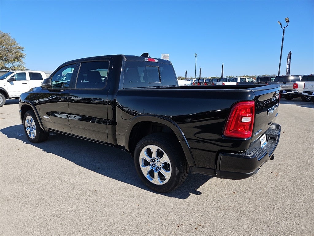 2026 RAM Ram 1500 RAM 1500 LONE STAR CREW CAB 4X4 5'7' BOX