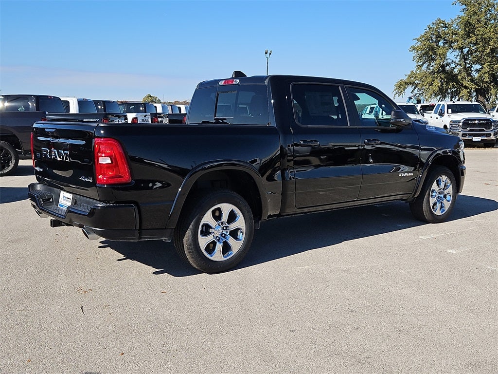 2026 RAM Ram 1500 RAM 1500 LONE STAR CREW CAB 4X4 5'7' BOX