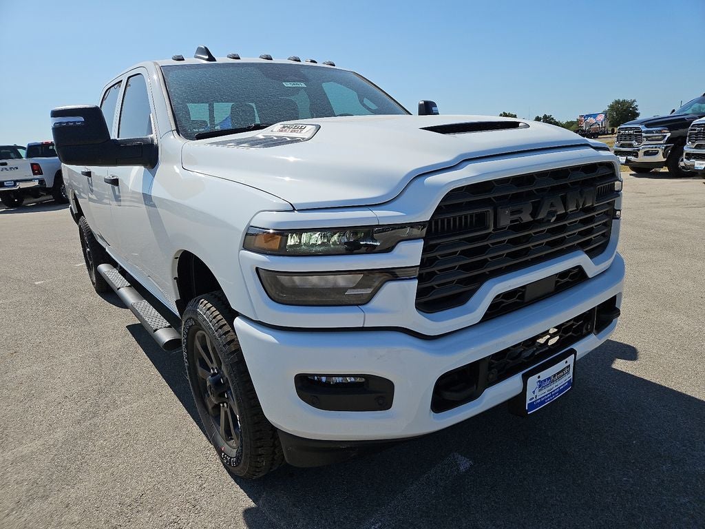 2026 RAM 2500 RAM 2500 BLACK EXPRESS CREW CAB 4X4 6'4' BOX