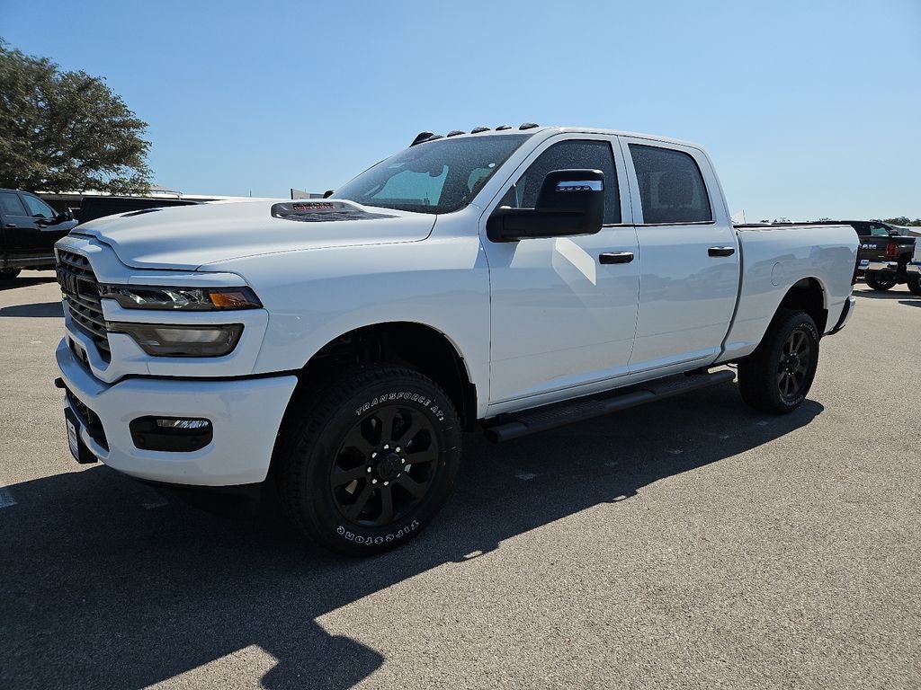 2026 RAM 2500 RAM 2500 BLACK EXPRESS CREW CAB 4X4 6'4' BOX