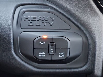 2026 RAM 2500 RAM 2500 BLACK EXPRESS CREW CAB 4X4 6'4' BOX