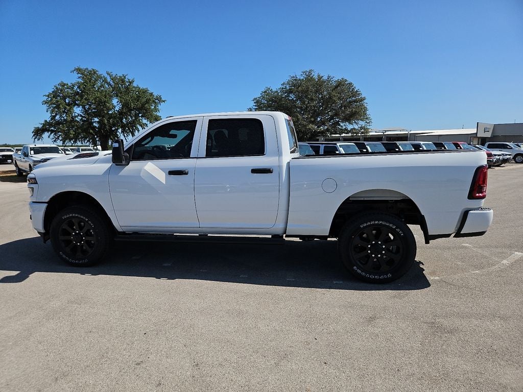 2026 RAM 2500 RAM 2500 BLACK EXPRESS CREW CAB 4X4 6'4' BOX