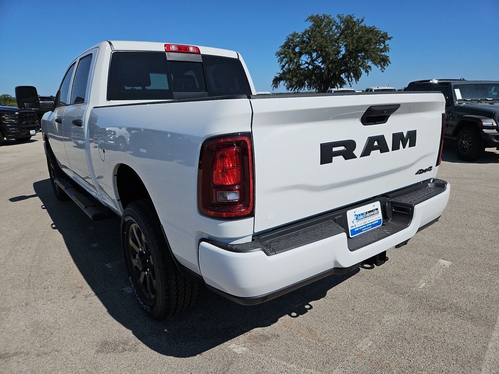 2026 RAM 2500 RAM 2500 BLACK EXPRESS CREW CAB 4X4 6'4' BOX