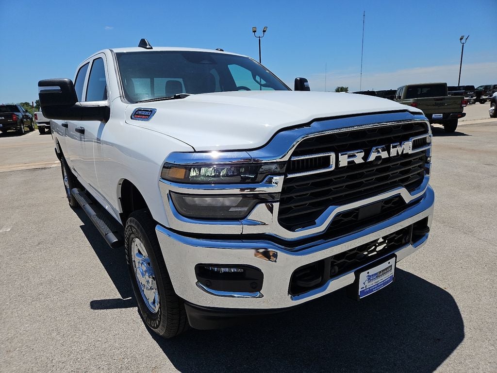 2026 RAM 2500 RAM 2500 TRADESMAN CREW CAB 4X4 6'4' BOX