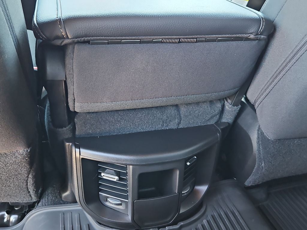 2026 RAM 2500 RAM 2500 TRADESMAN CREW CAB 4X4 6'4' BOX