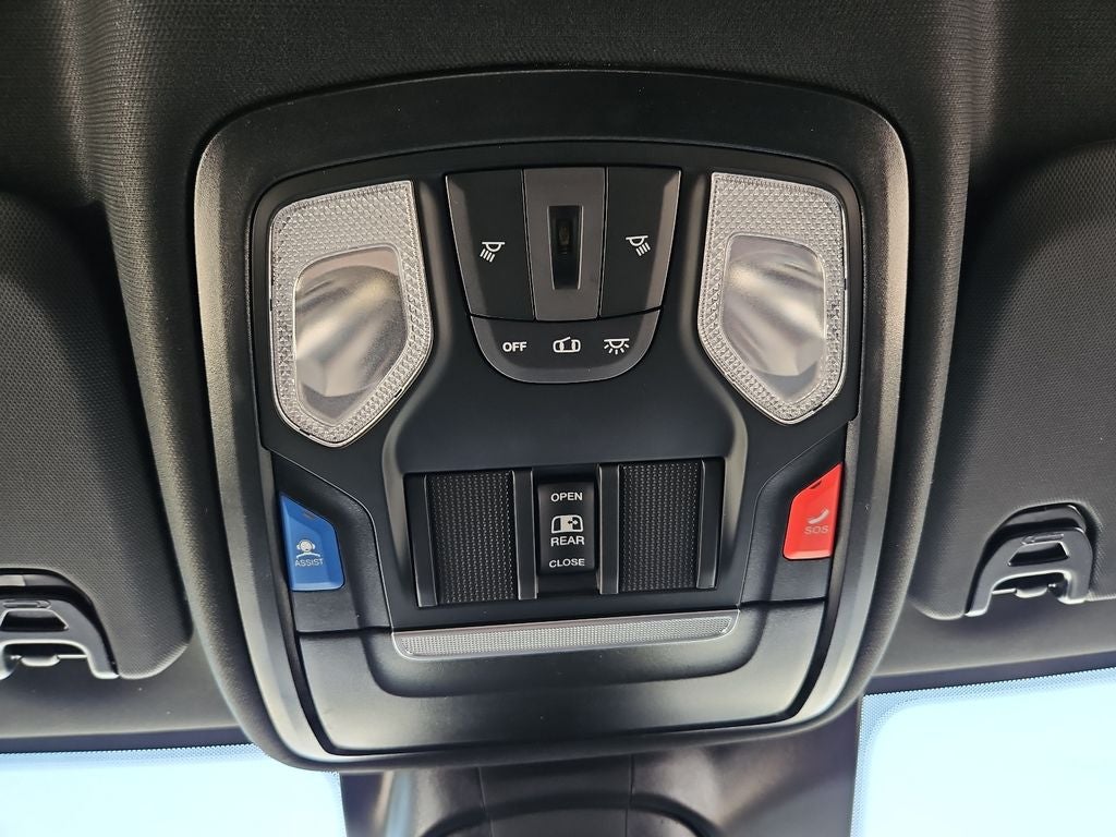 2026 RAM 2500 RAM 2500 TRADESMAN CREW CAB 4X4 6'4' BOX