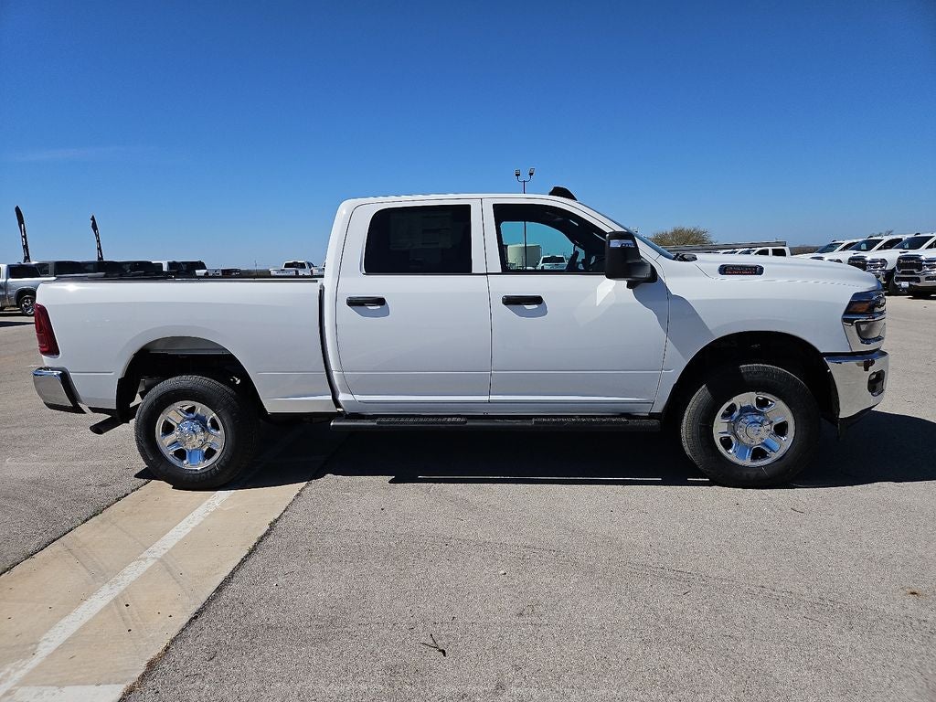 2026 RAM 2500 RAM 2500 TRADESMAN CREW CAB 4X4 6'4' BOX
