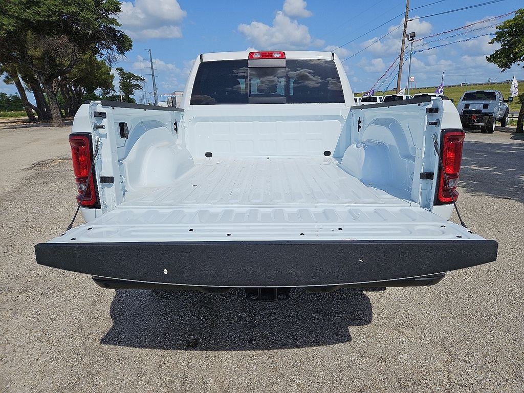 2025 RAM 2500 RAM 2500 TRADESMAN CREW CAB 4X4 6'4' BOX