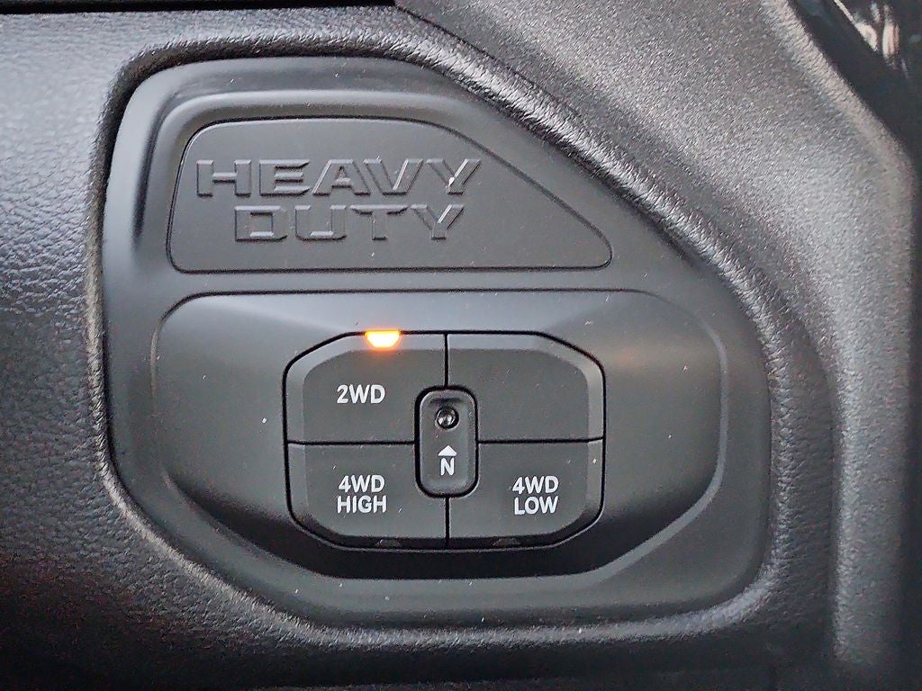 2025 RAM 2500 RAM 2500 TRADESMAN CREW CAB 4X4 6'4' BOX