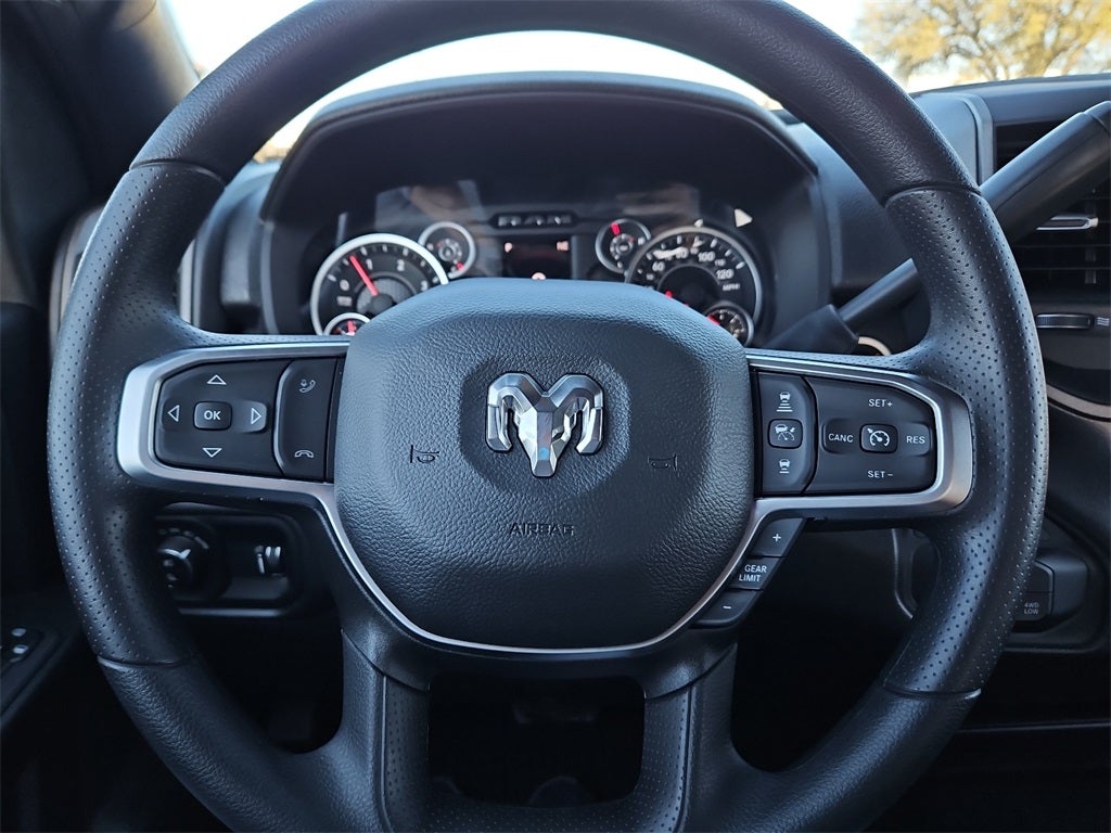 2026 RAM Ram 2500 RAM 2500 BLACK EXPRESS CREW CAB 4X4 6'4' BOX