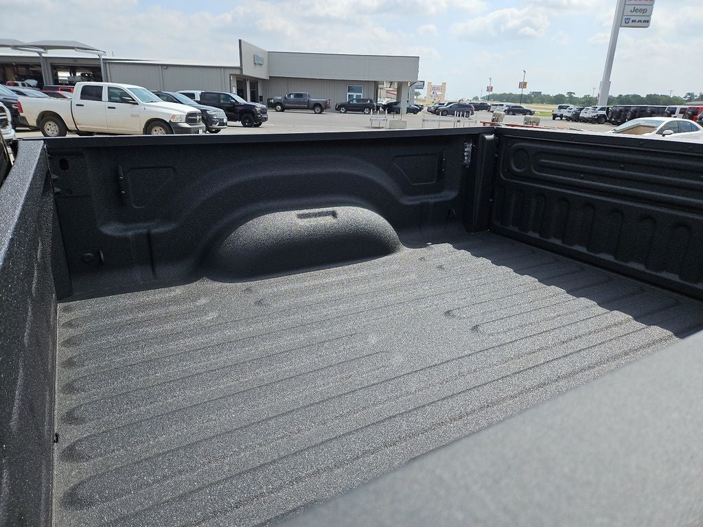 2026 RAM 2500 RAM 2500 BLACK EXPRESS CREW CAB 4X4 6'4' BOX
