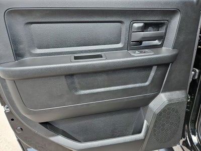 2026 RAM 2500 RAM 2500 BLACK EXPRESS CREW CAB 4X4 6'4' BOX