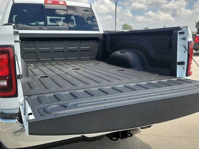 2026 RAM 2500 RAM 2500 TRADESMAN CREW CAB 4X4 6'4' BOX
