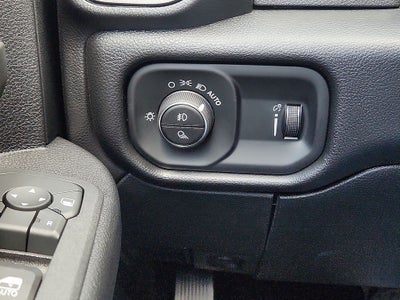 2026 RAM 2500 RAM 2500 TRADESMAN CREW CAB 4X4 6'4' BOX