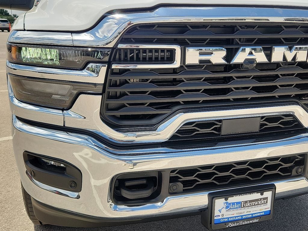2026 RAM 2500 RAM 2500 TRADESMAN CREW CAB 4X4 6'4' BOX