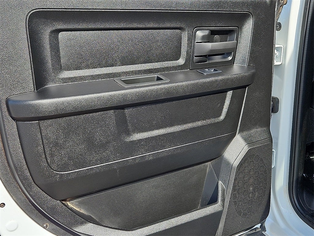 2024 RAM 2500 Tradesman Crew Cab 4x4 6'4' Box