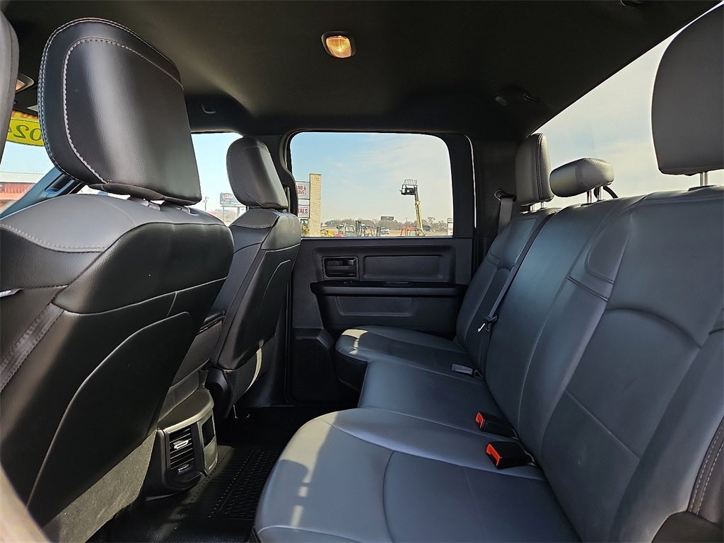 2024 RAM 2500 Tradesman Crew Cab 4x4 6'4' Box