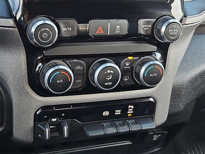 2024 RAM 2500 Tradesman Crew Cab 4x4 6'4' Box