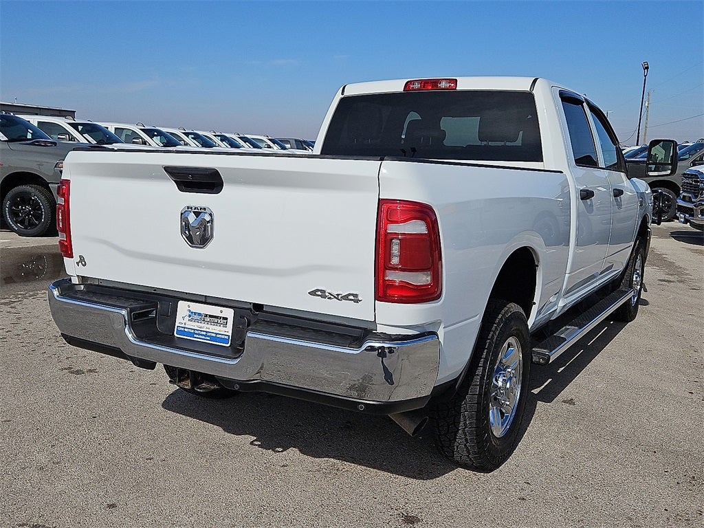 2024 RAM 2500 Tradesman Crew Cab 4x4 6'4' Box