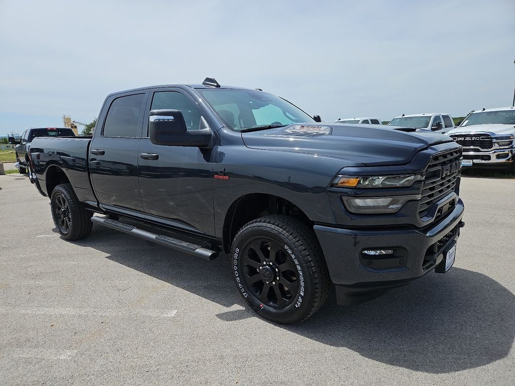 2026 RAM 2500 RAM 2500 BLACK EXPRESS CREW CAB 4X4 6'4' BOX