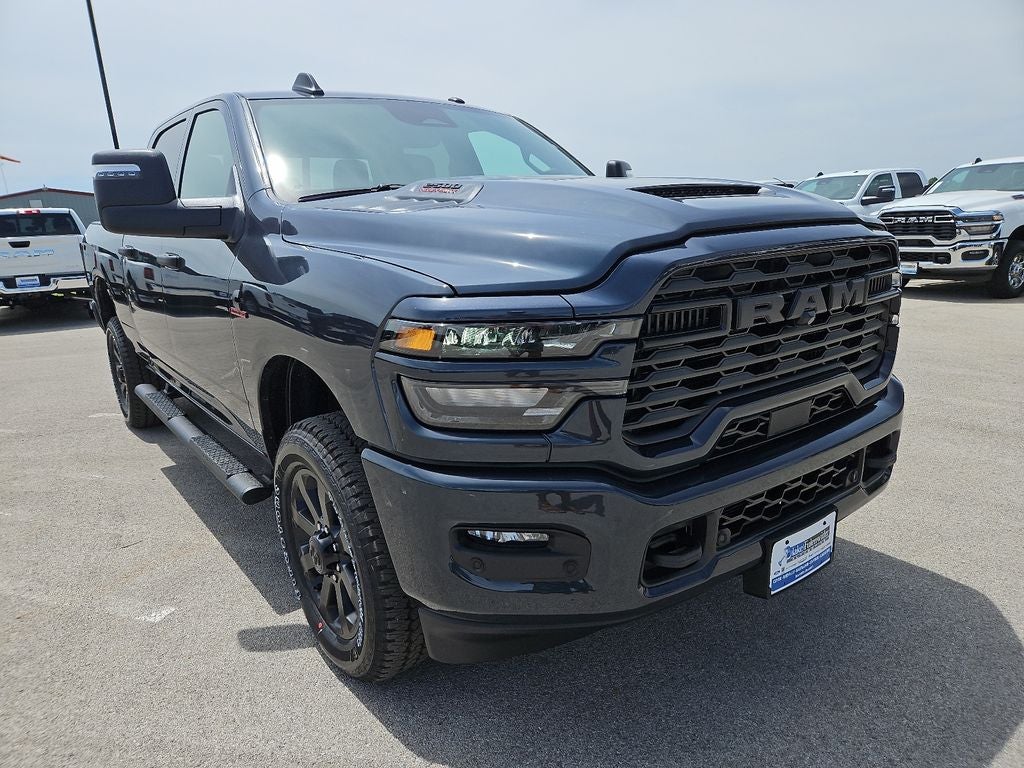 2026 RAM 2500 RAM 2500 BLACK EXPRESS CREW CAB 4X4 6'4' BOX
