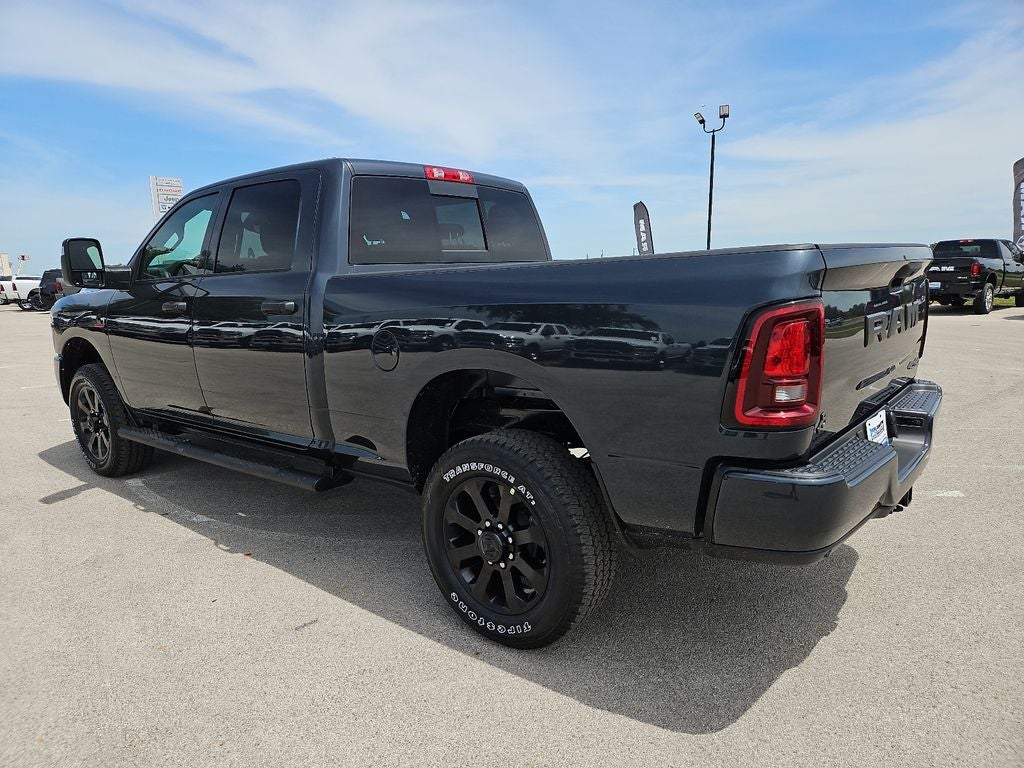 2026 RAM 2500 RAM 2500 BLACK EXPRESS CREW CAB 4X4 6'4' BOX