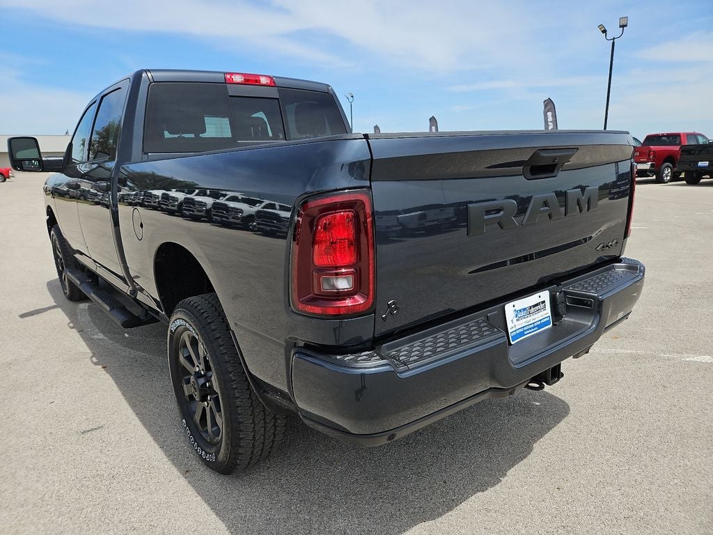 2026 RAM 2500 RAM 2500 BLACK EXPRESS CREW CAB 4X4 6'4' BOX