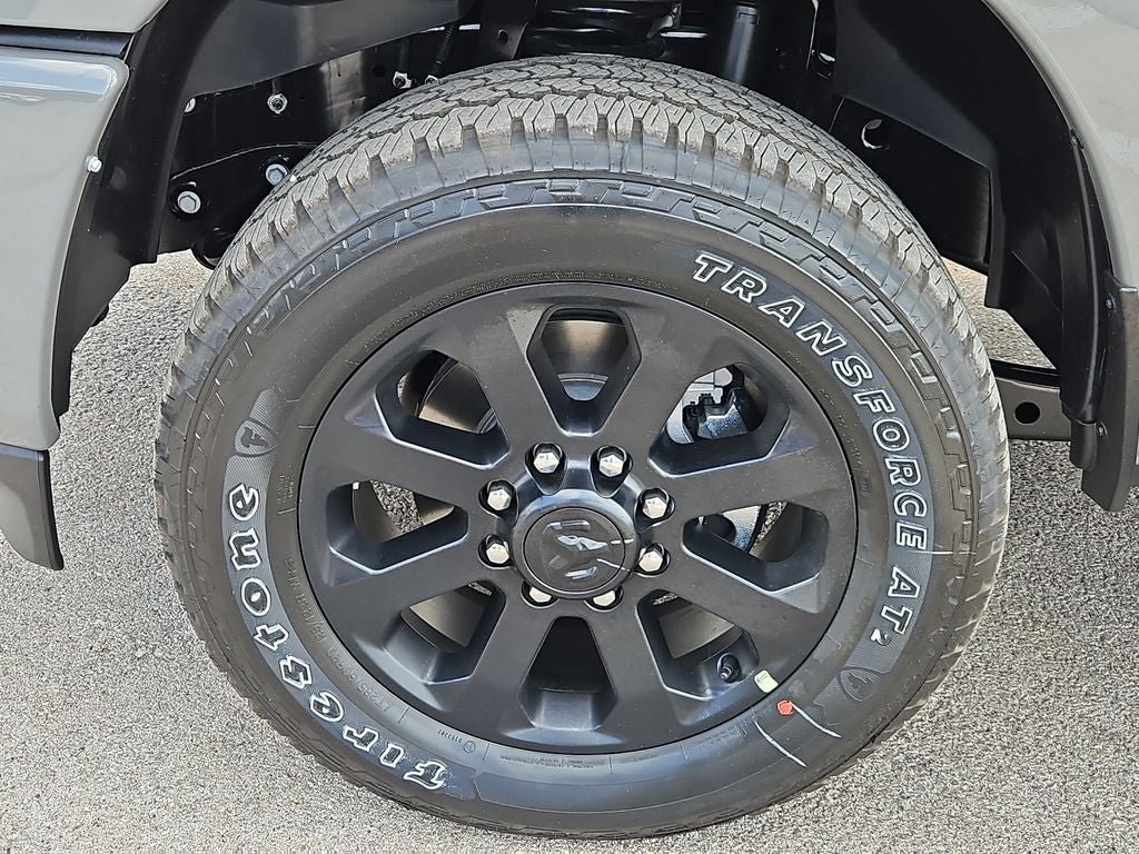 2026 RAM 2500 RAM 2500 BLACK EXPRESS CREW CAB 4X4 6'4' BOX