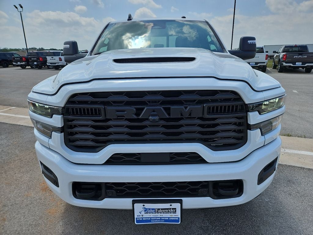 2026 RAM 2500 RAM 2500 BLACK EXPRESS CREW CAB 4X4 6'4' BOX