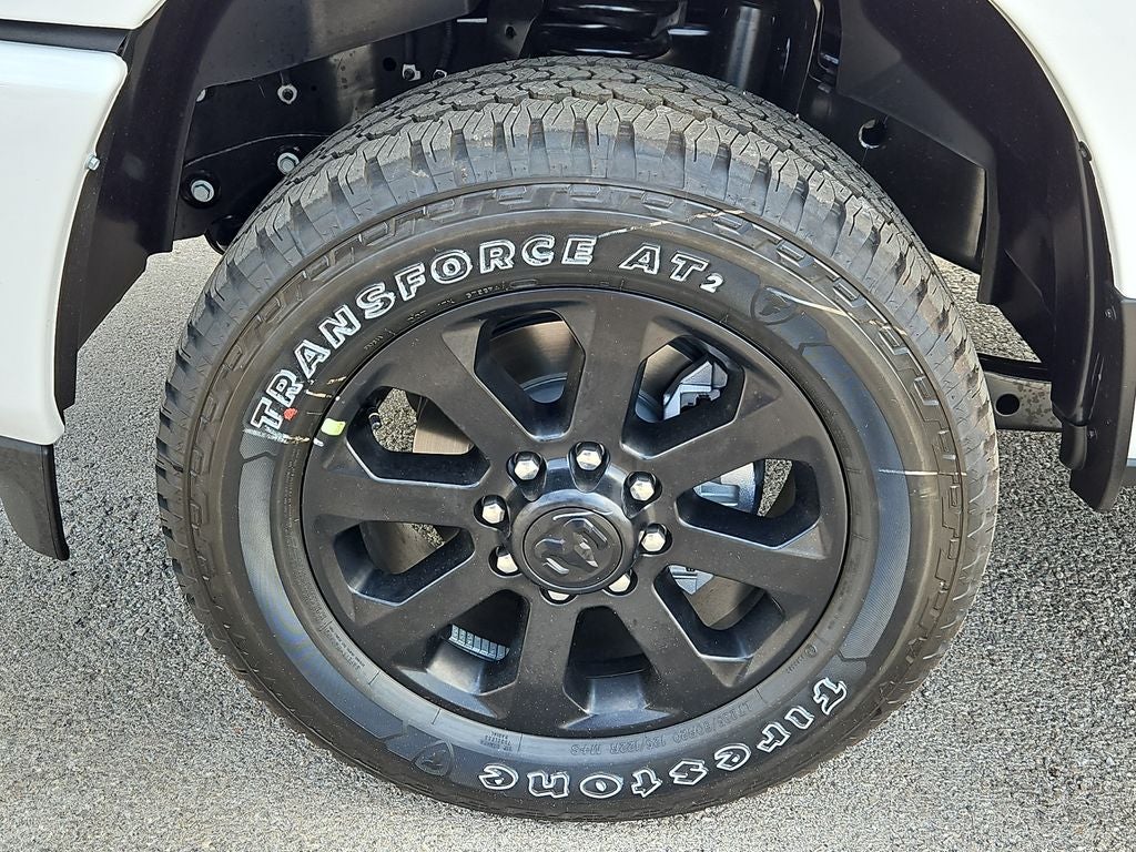 2026 RAM 2500 RAM 2500 BLACK EXPRESS CREW CAB 4X4 6'4' BOX